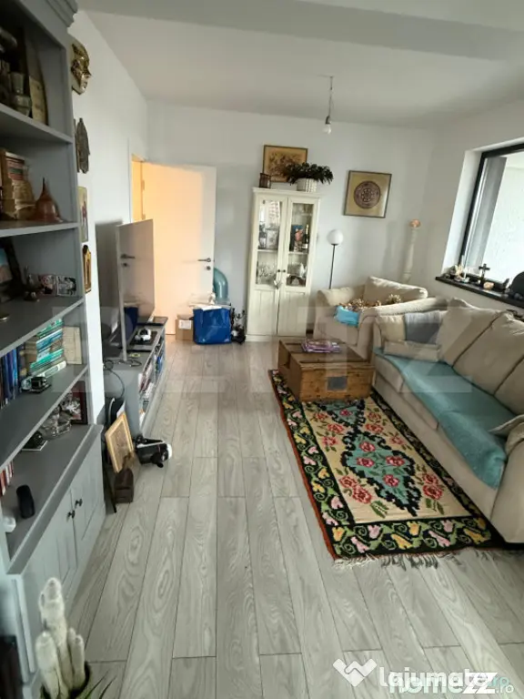 Apartament cu 3 camere, 84 mp, parcare subterana, zona - Tra