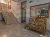 Hotel de vanzare la cateva minute de Podul Mogosoaia 