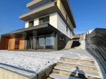 Casă individuală, nouă, modernă, 270 mp utili + 860 mp t