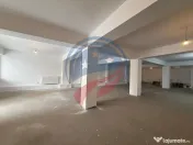 Spațiu comercial open space de închiriat | 167 mp | 12 ... 