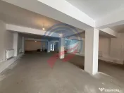 Spațiu comercial open space de închiriat | 167 mp | 12 ... 