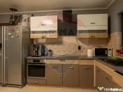 Casă / Vilă cu 5 camere de vânzare 