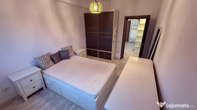 Apartament 3 camere zona Aparatorii Patriei