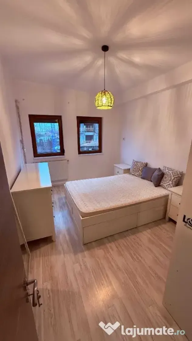 Apartament 3 camere zona Aparatorii Patriei