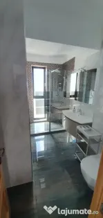 De inchiriat ,Mamaia , garsoniera lux , loc de parcare inclus