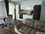 De inchiriat ,Mamaia , garsoniera lux , loc de parcare inclus 