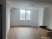 Garsoniera 30 mp, situata intr-o vila P+2, zona 13 Septembri 