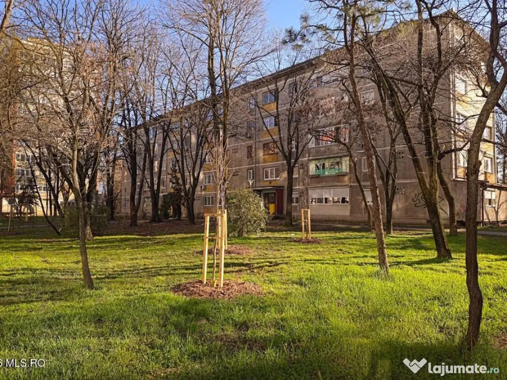 Circumvalatiunii - Gheorghe Lazar - 4 Camere, Etaj 3, 2 B...