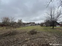 Teren 15 ari Păltinișului – zonă de case, dublu front s