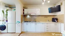 3 Camere Luminos | Vedere Deschisă către Tâmpa | Zonă...