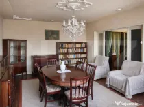 Apartament spațios cu 3 camere, situat central în Timișoa