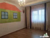 Vila cocheta 4 camere de inchiriat zona linistita, Popesti L 