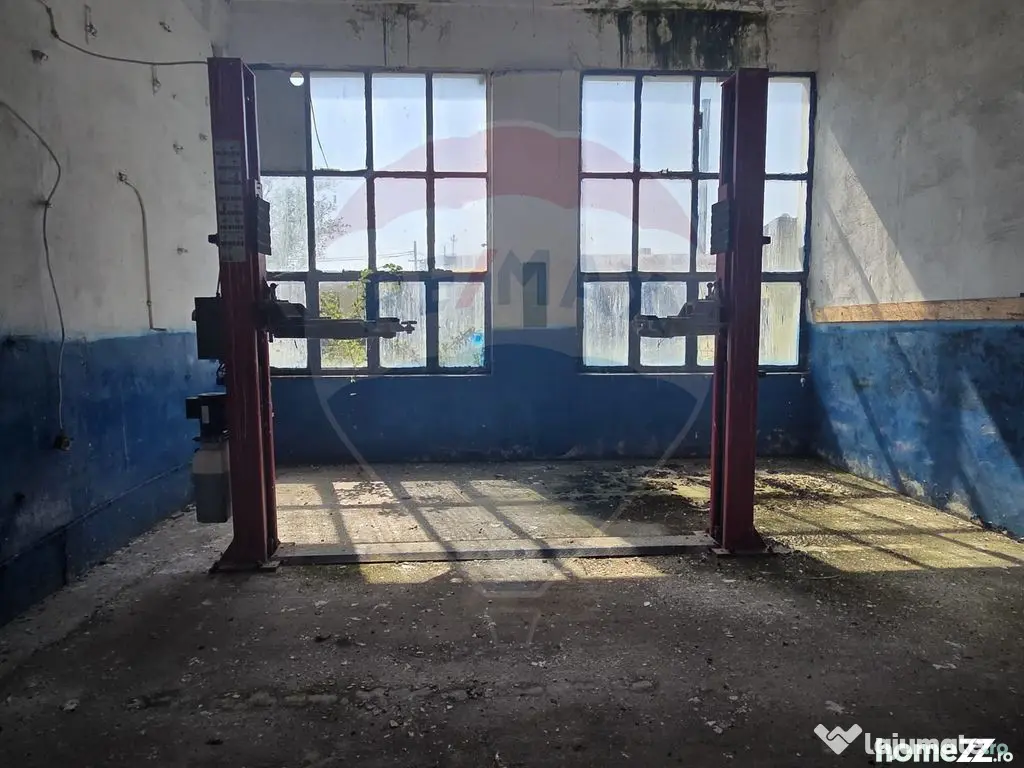 Spațiu industrial 15435 mp. de vânzare in Tinca.
