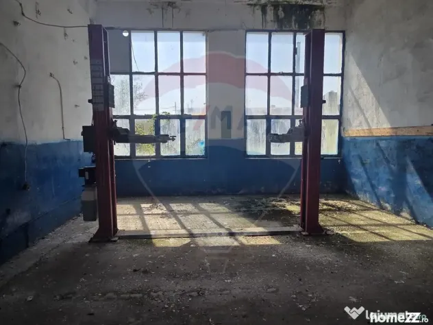 Spațiu industrial 15435 mp. de vânzare in Tinca.