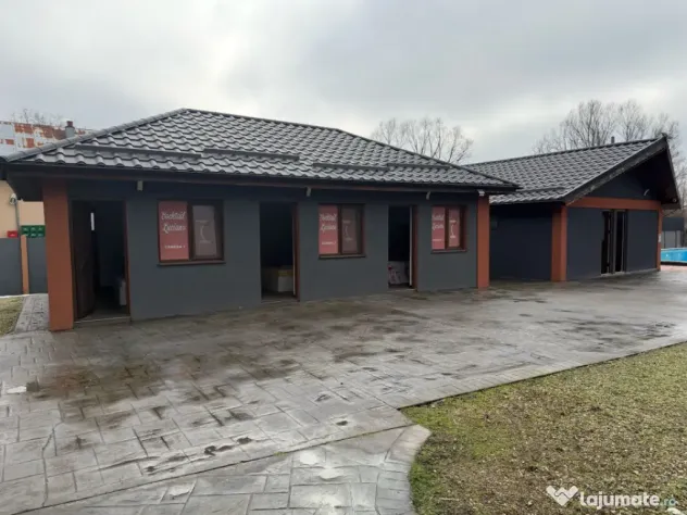Casa 240 mp utili, 5000 mp teren + afacere la cheie, restaur