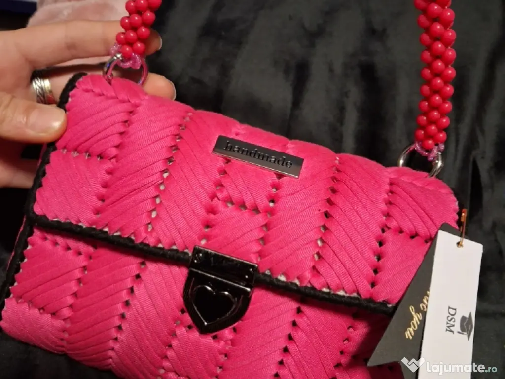Poșetă lucrata manual