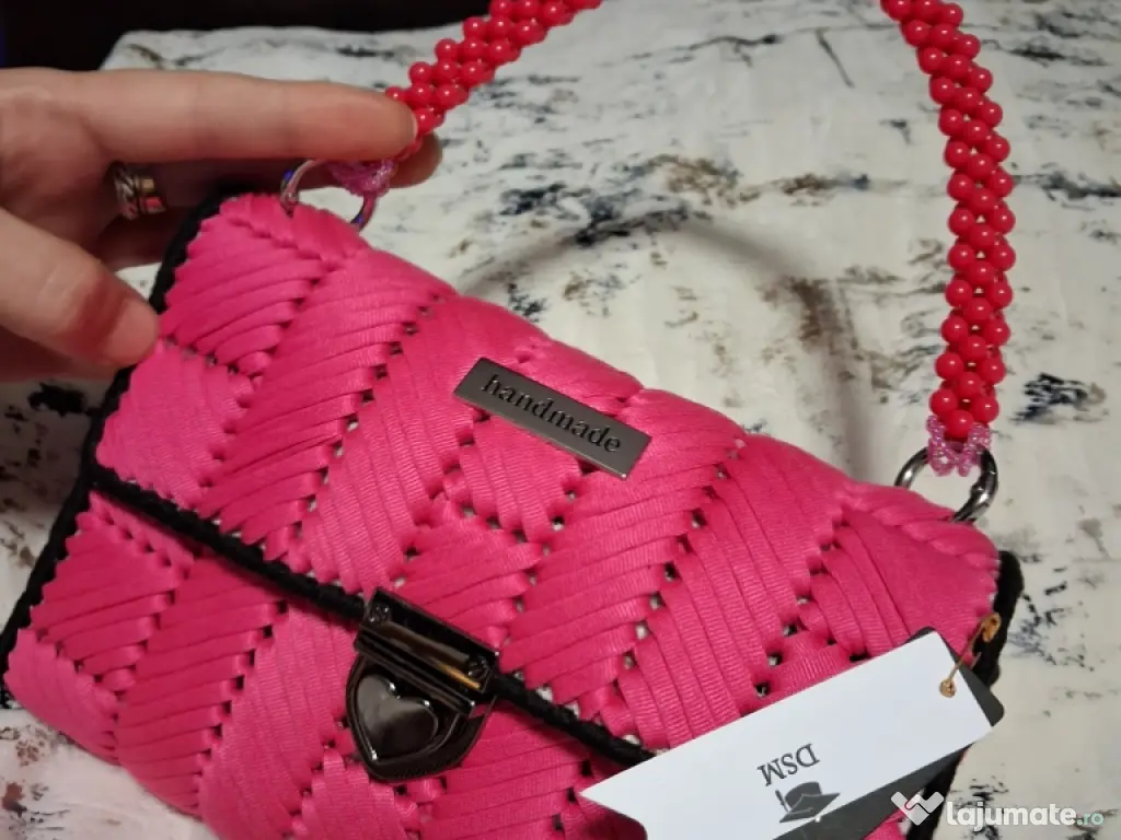 Poșetă lucrata manual