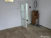 Garsoniera Savinesti spatioasa in zona curată 