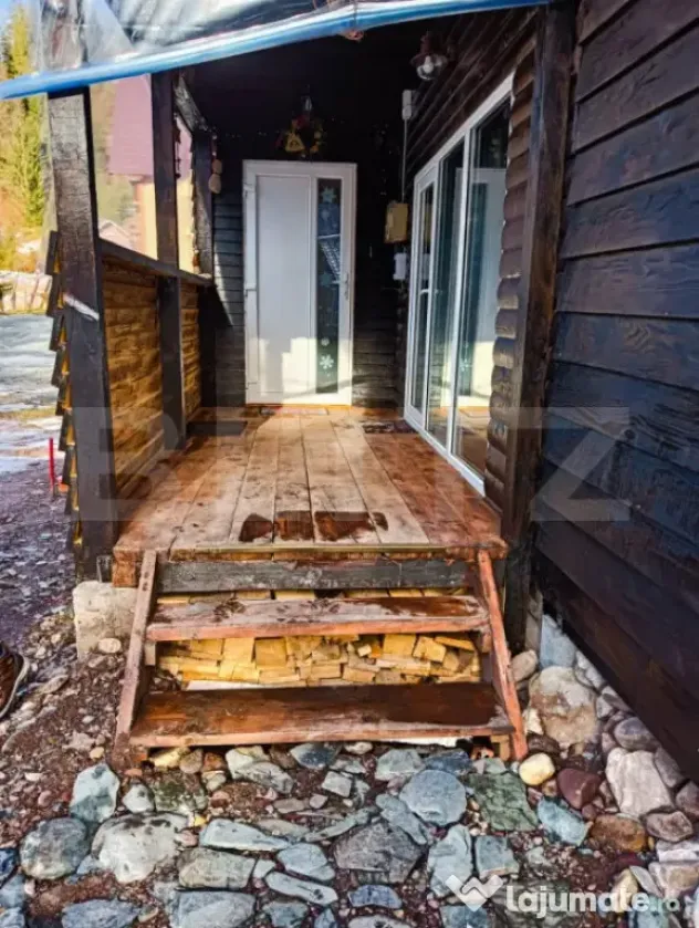 Vând Cabană Chic Arieșeni – Design Modern & Tradiție,