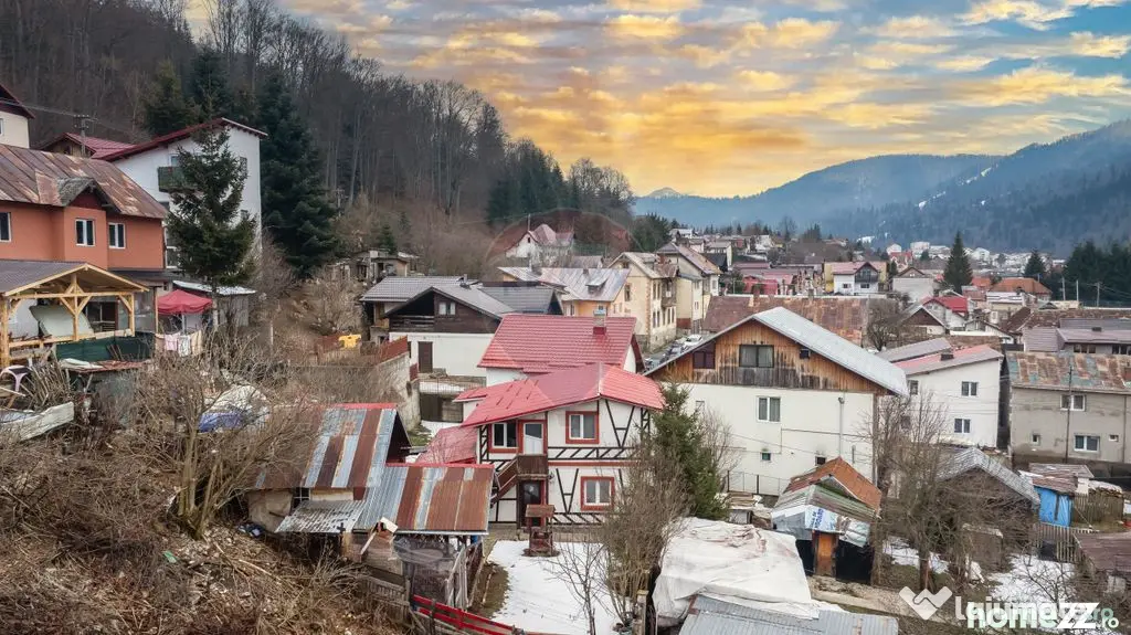Casă cu 6 camere de vânzare în Azuga, Comision 0%!