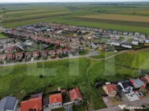 Teren intravilan pentru dezvoltare townhouses – 29.550 mp
