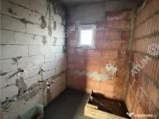 Casa individuala 4 camere 2 bai teren 300 mp zona Sura Mica 