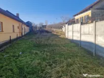 Teren 1528 mp cu casă de vânzare în centrul Gherceștiulu