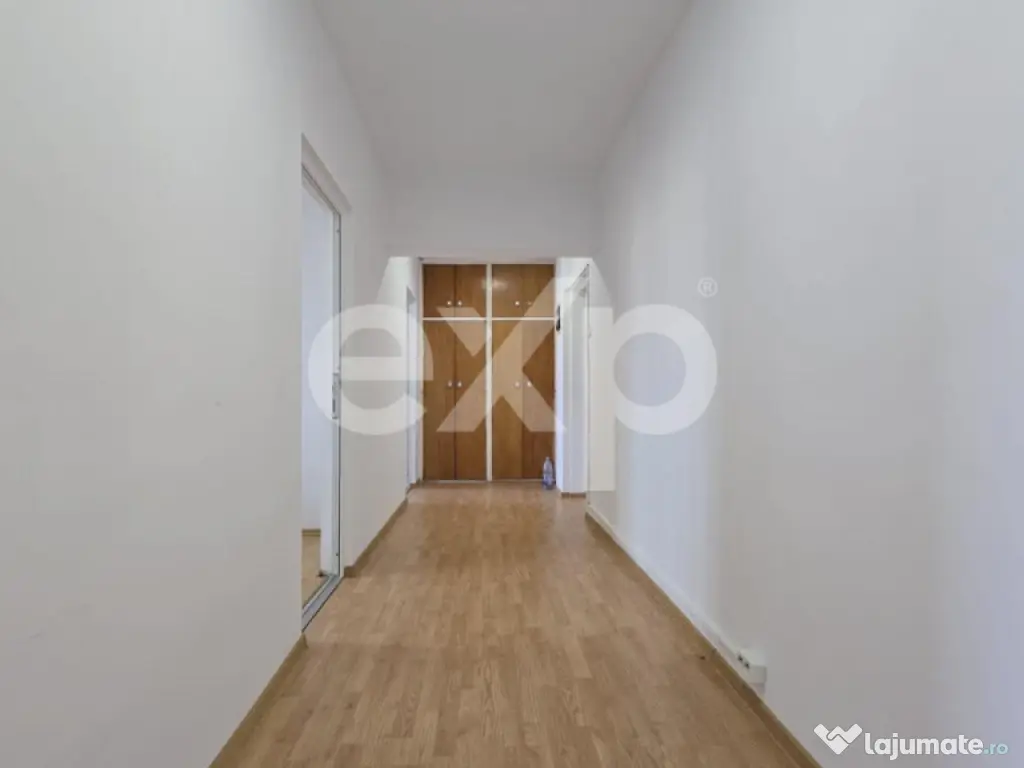 Spațiu comercial de închiriat, 60mp, Centrul civic- Toamne