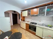 Apartament 2 camere, etaj 1, B-dul Bucuresti mobilat si util 
