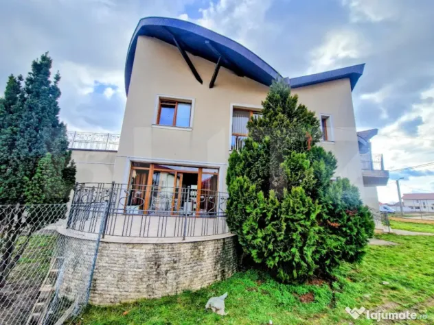 Proprietate Premium – Spațiu și Versatilitate pentru Loc