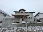 Casa cu 5 camere decomandate pe teren de 390 mp in Cisnadie