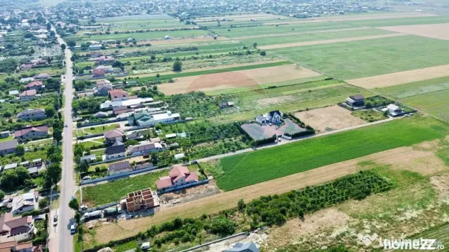 Loturi 500mp Vanatori / Strada Crangului