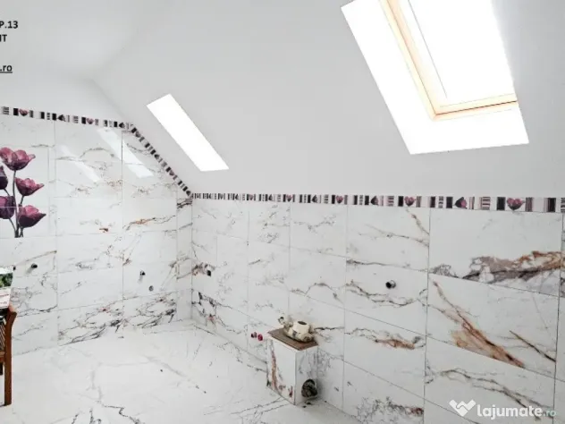 Vila cocheta,beci si livada,cadru natural intim,atractiv,zona Ciritei