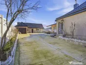 Casă renovată cu teren generos în Satu Mare,Secusigiu 