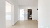 Apartament 3 Camere de Vânzare în Subcetate City 2, Sâ... 