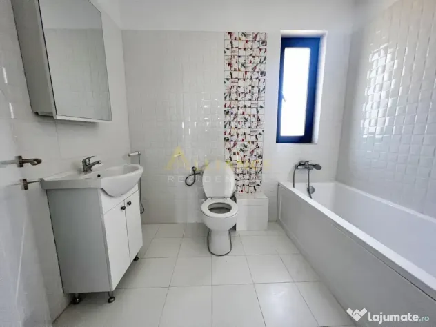 Casa tip duplex - 3 camere - 2 bai