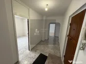 Apartament 2 camere decomandat an 1990 - metrou Eroii Rev... 