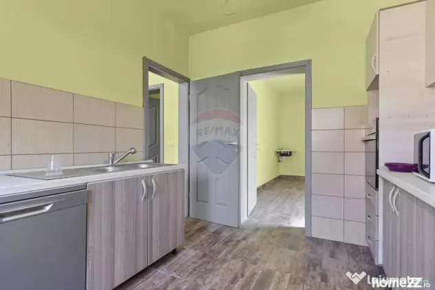 Casă noua 246 mpc cu teren 1363 mp de vânzare Sannicola...