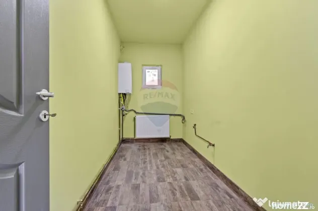 Casă noua 246 mpc cu teren 1363 mp de vânzare Sannicola...