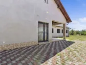 Casă noua 246 mpc cu teren 1363 mp de vânzare Sannicola... 