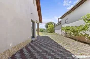 Casă noua 246 mpc cu teren 1363 mp de vânzare Sannicola... 