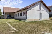 Casă noua 246 mpc cu teren 1363 mp de vânzare Sannicola... 