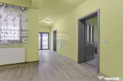 Casă noua 246 mpc cu teren 1363 mp de vânzare Sannicola... 