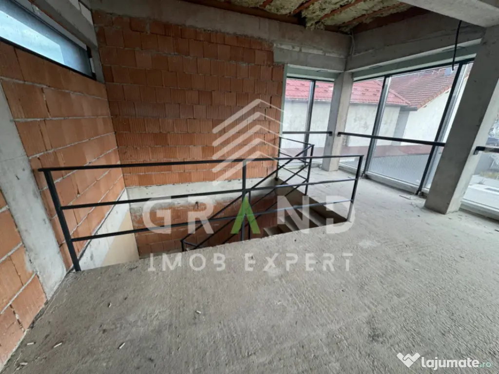 DE ÎNCHIRIAT–Spațiu comercial/birouri/clinică–OPEN SP