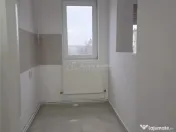 POSIBILITATE RATE- 3 camere, renovat complet, etaj 4, Micro 