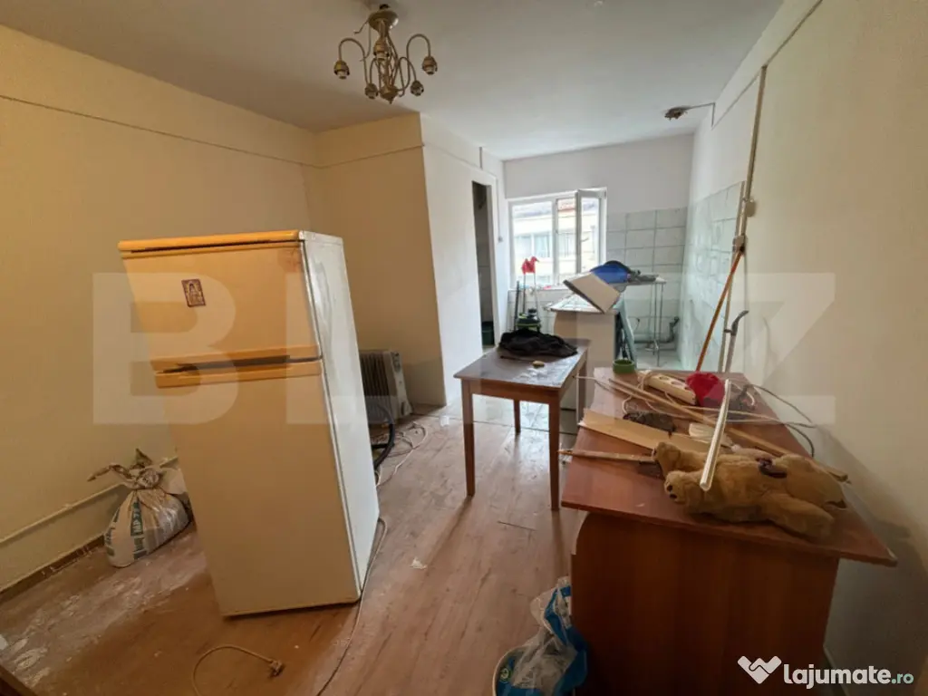 Garsonieră renovată, 17.77 mp, zona Dancu
