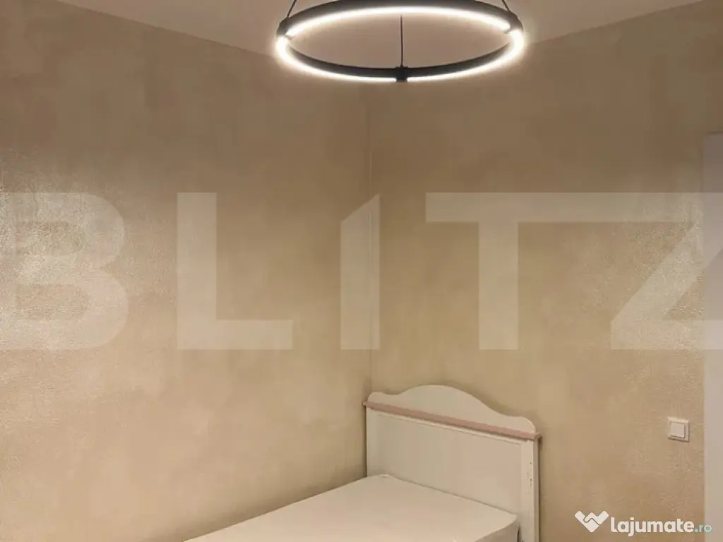 Apartament 4 camere, decomandat, 85 mp, garaj, Europa