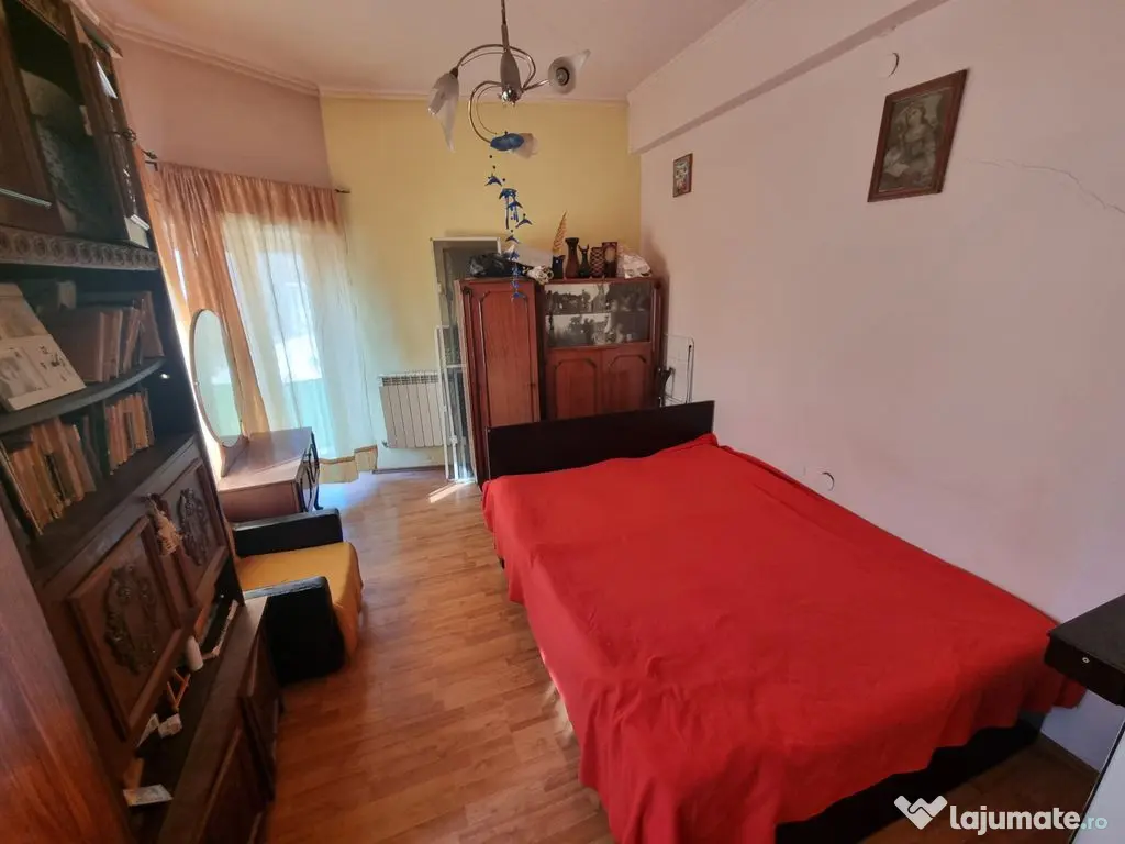 Apartament 3 camere zona Ultracentral