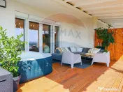 Apartament cu terasă și panoramă de vânzare, zona Hil... 