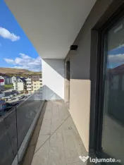 Apartament de 2 camere, decomandat, zona Tineretului, Floresti 